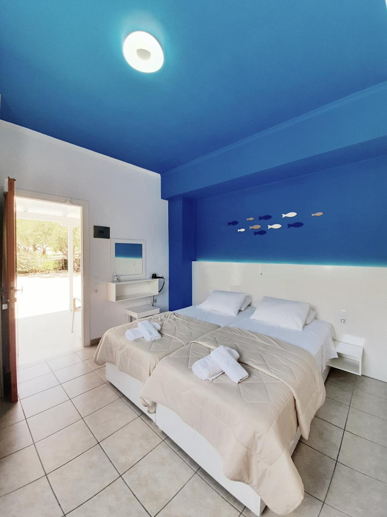 Fexulis Studios & Suites Ágios Nikolaos Quarto foto
