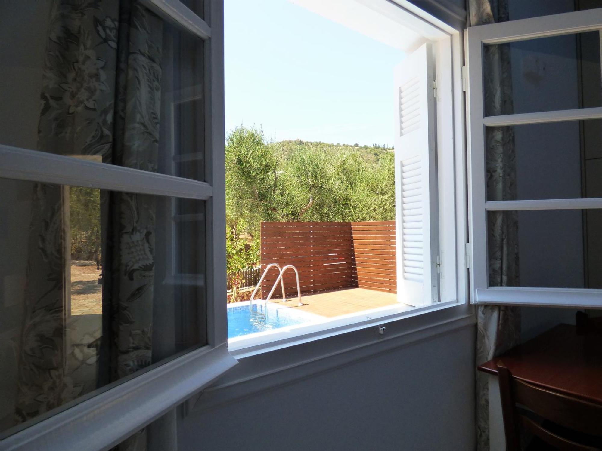 Fexulis Studios & Suites Ágios Nikolaos Exterior foto